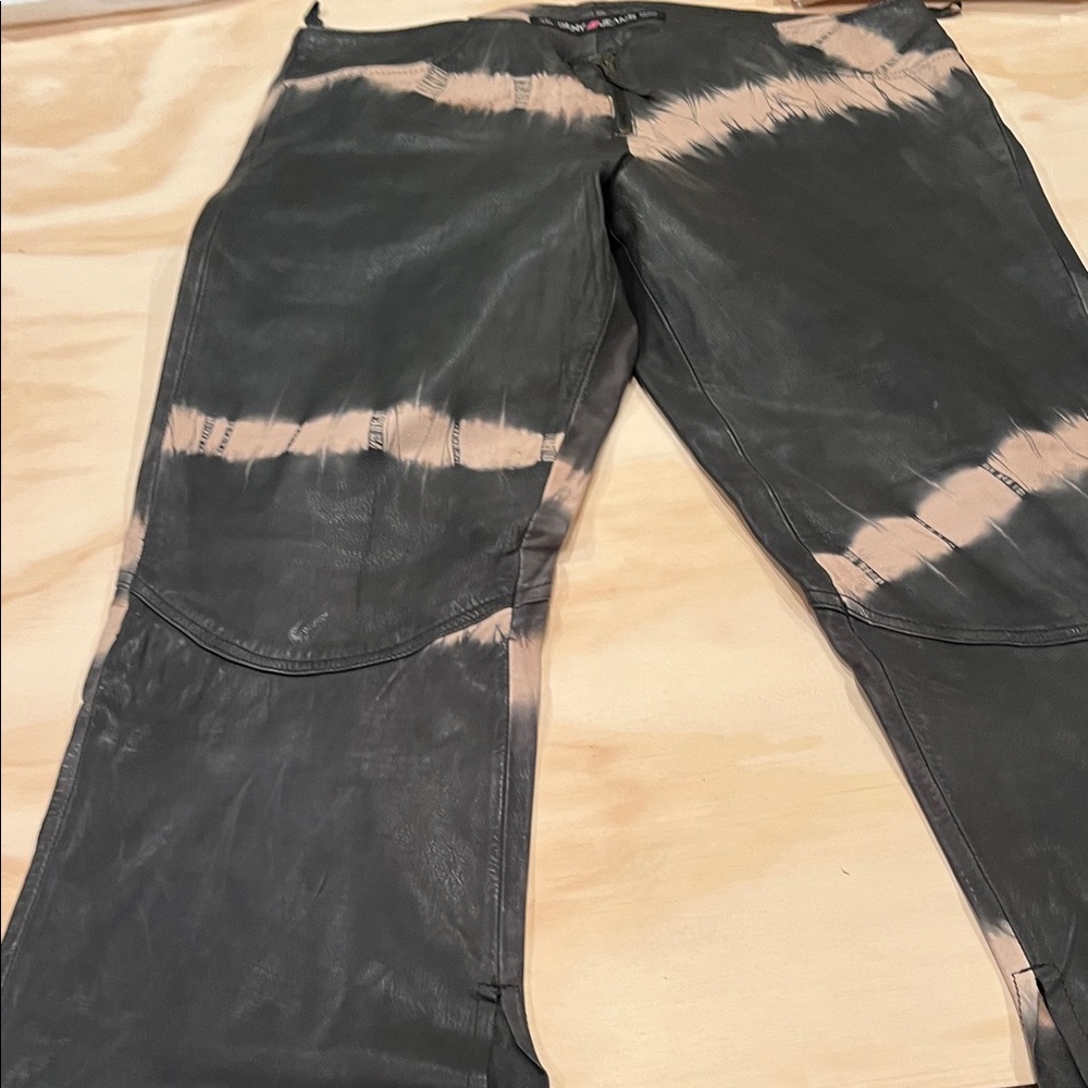 DKNY Black and Tan Tie-Dye Jeans